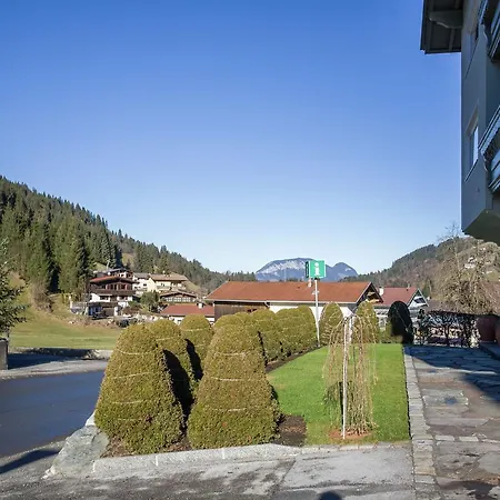 Renate Iii Apartamento